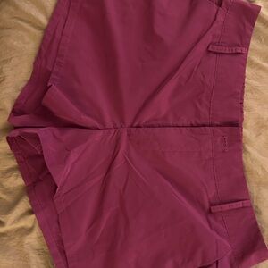 Le Lis Women's Magenta Shorts